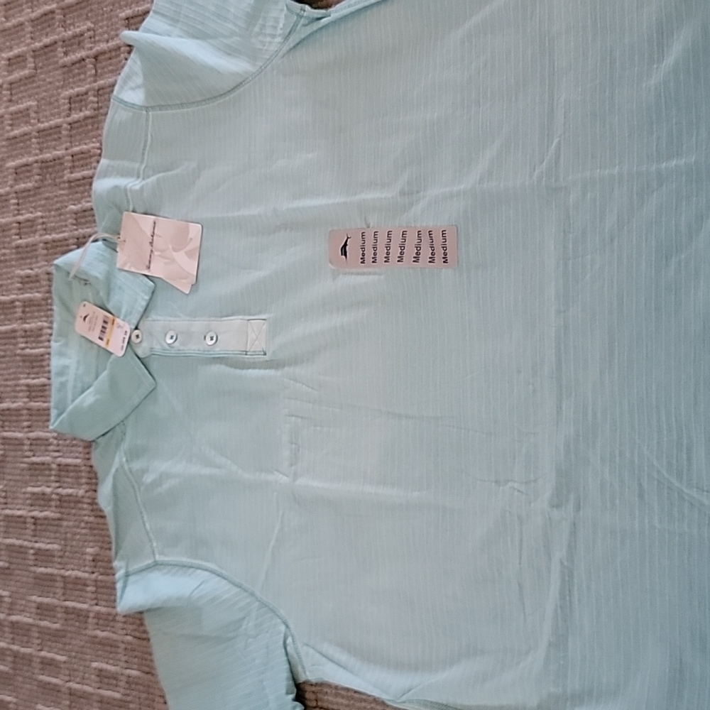 NEW TOMMY BAHAMA polo. Light Green. Size Medium.